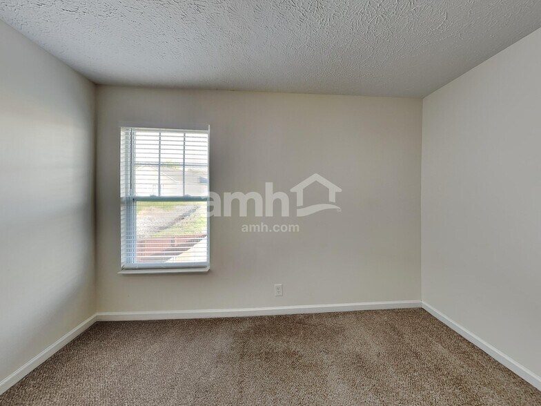 Building Photo - 3468 Chandler Cove Way