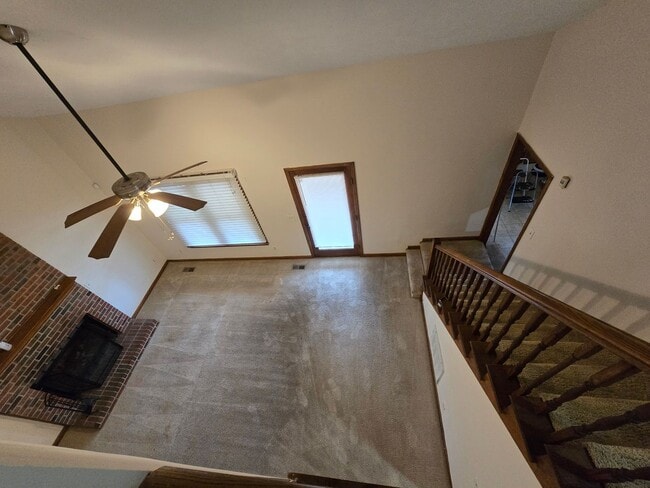 Building Photo - 504 Georgetown~ Lake Shore