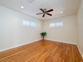 Building Photo - 7533 El Cortez Cir