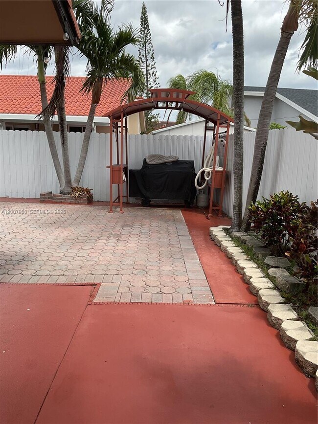 Building Photo - 14345 SW 52nd St