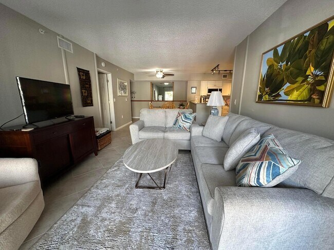 Building Photo - 278 Village Blvd