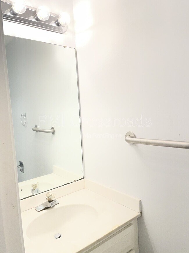 Building Photo - 7594 Peachmont Ave NW