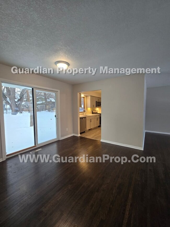 Building Photo - Available now! House with LVP flooring, Walk Out Patio, fenced yard, 2 car attached garage