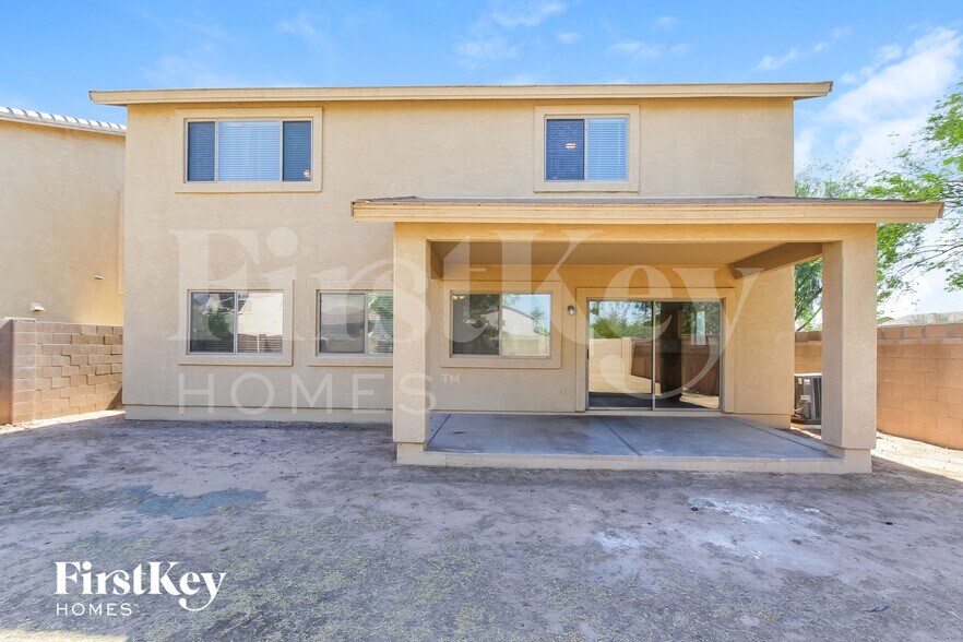 Building Photo - 6724 S 49th Dr