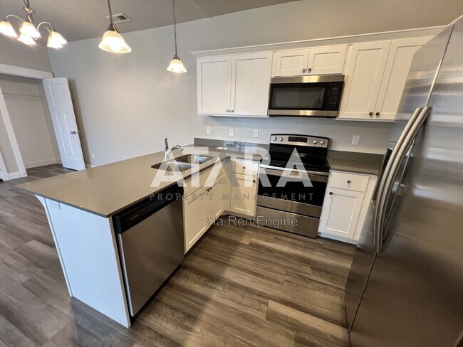 Building Photo - 4234 McKellen Dr