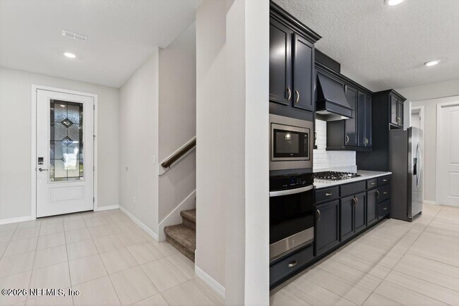 Building Photo - 3399 Kindlewood Dr