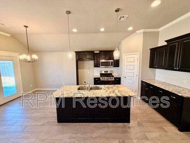 Building Photo - 3809 Brougham Way
