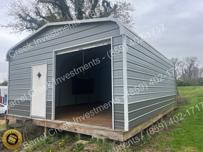 Building Photo - 2-Bed 1-Bath House + Large Storage Garage