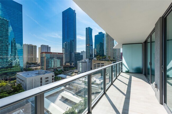 Building Photo - 1300 S Miami Ave