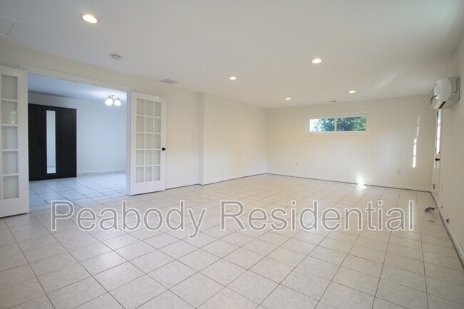 Building Photo - 2129 Grayson Pl