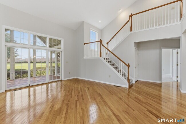 Building Photo - 5 Pierson Green