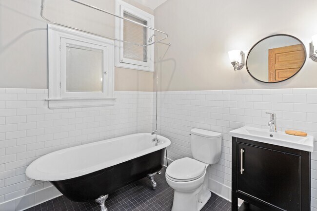 Building Photo - 4158 Avery St