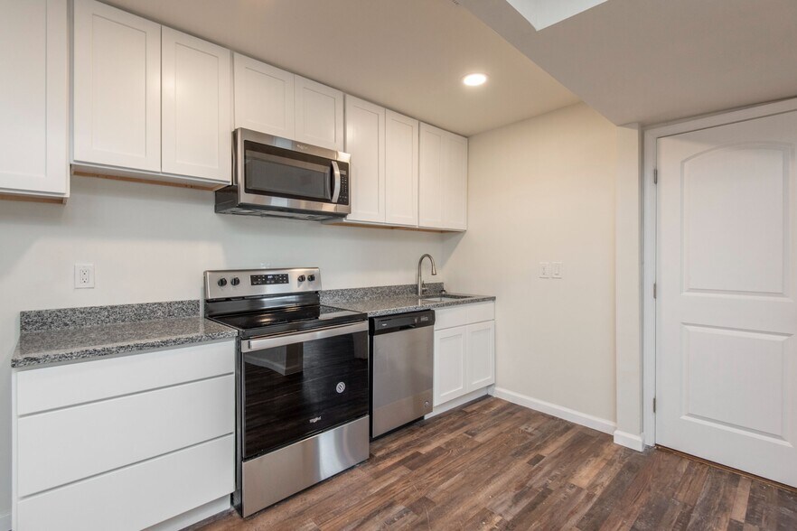 Building Photo - 2203 Melson Rd