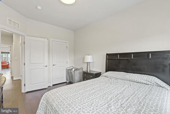Building Photo - 3156 Goldenwave Ct