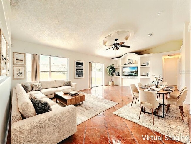 Building Photo - 13208 Pinyon Dr