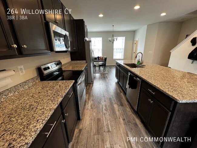 Building Photo - 264 Willowshire Ct