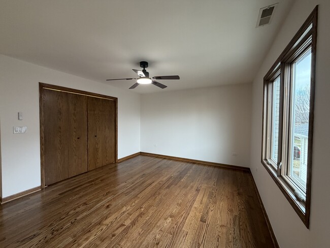 Building Photo - 2825 73rd Ave