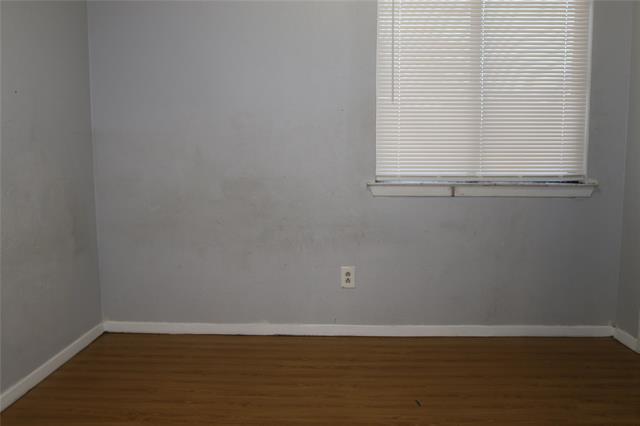 Building Photo - 3939 N Garland Ave