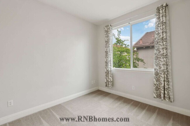 Building Photo - 170 Martis Valley Cir