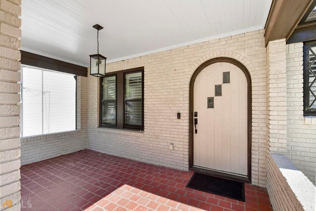 main entrance - 854 Moreland Ave SE