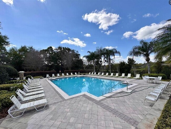 Building Photo - 6084 Stevenson Dr