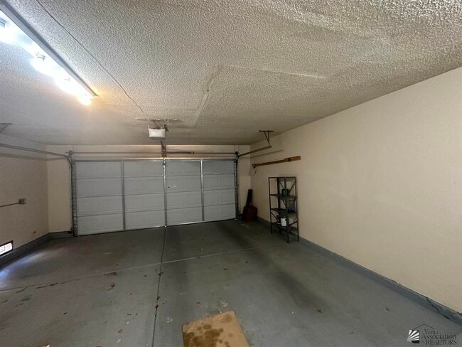 Building Photo - 12495 E Del Rey Dr