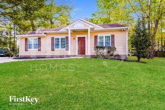 Building Photo - 6 Halsey Pl
