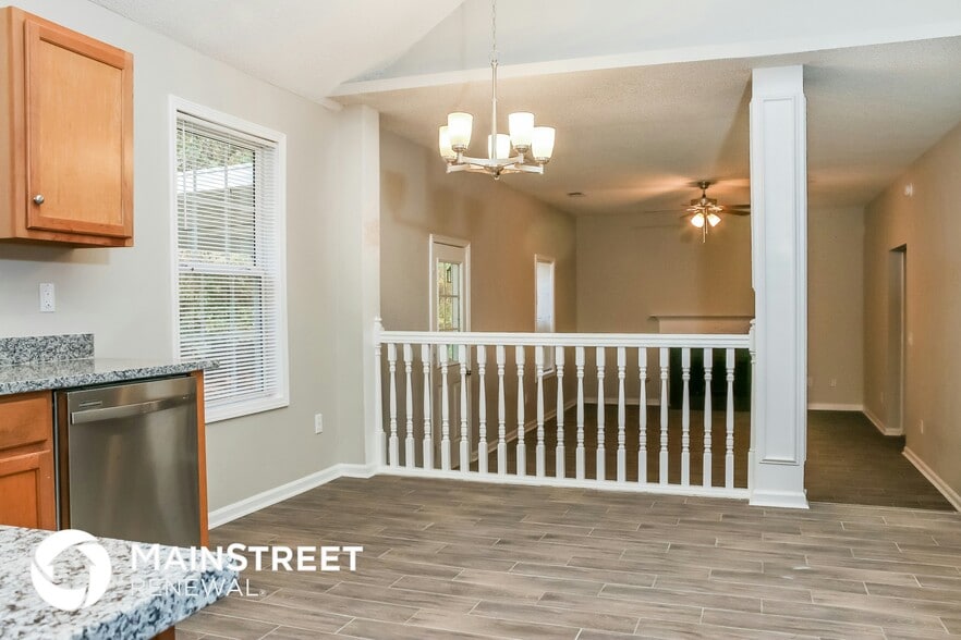 Building Photo - 50 Pebble Crossing