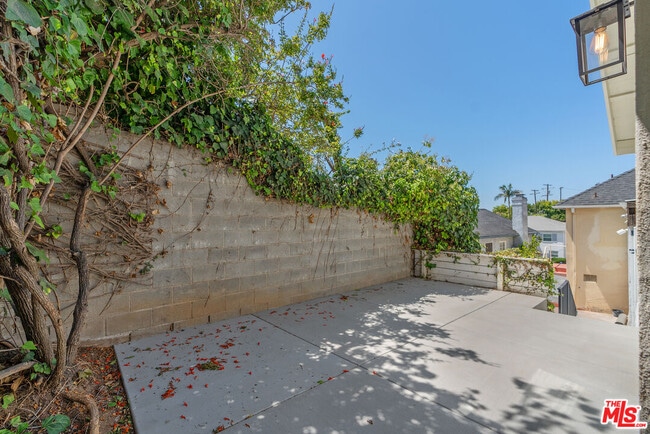 Building Photo - 4632 Mioland Dr