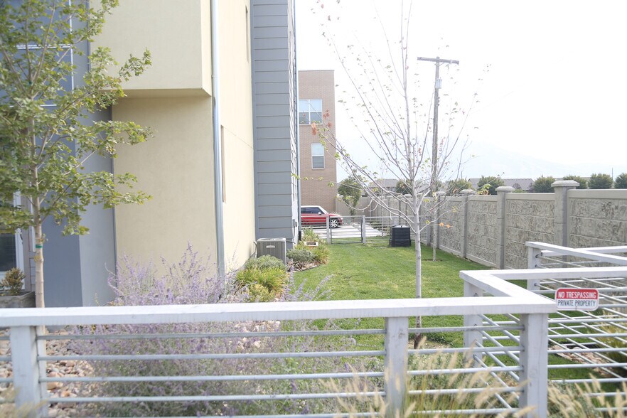 Building Photo - 11108 S Owen Ridge Way