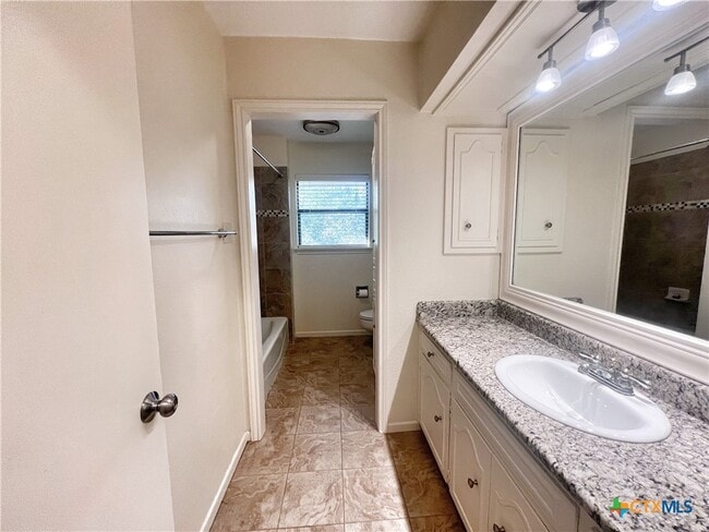 Building Photo - 1438 Plumeria St