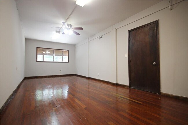 Building Photo - 3310 Chastain Crossing NW