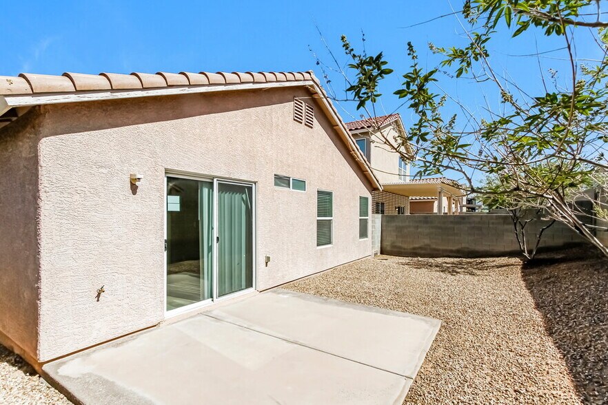 Building Photo - 9517 Golden Scots Ct