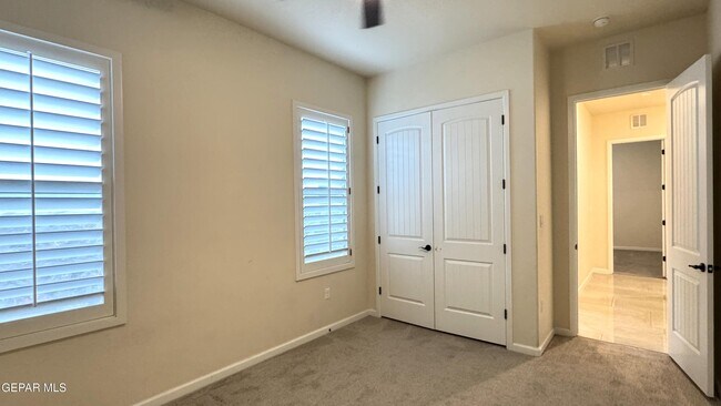 Building Photo - 12408 Fresh Water Dr