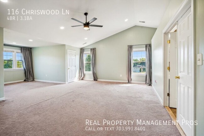 Building Photo - 116 Chriswood Ln