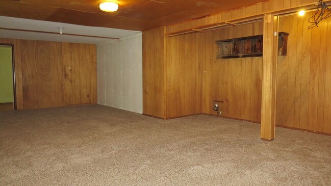 Building Photo - 5503 6th Ave S