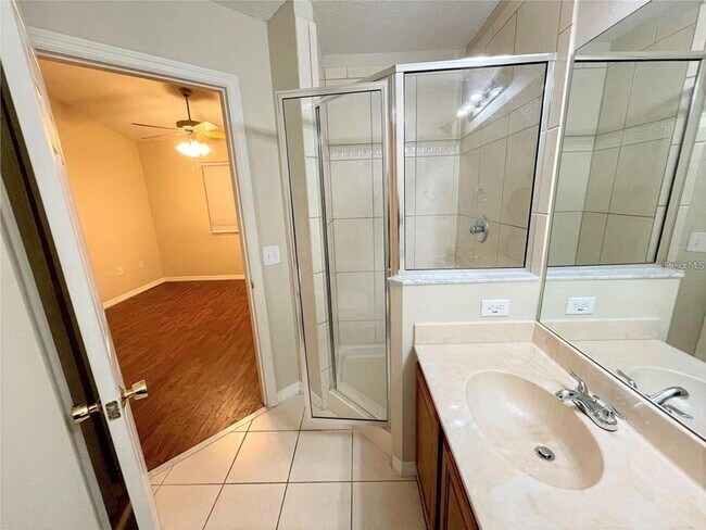 Building Photo - 8508 Brushleaf Way