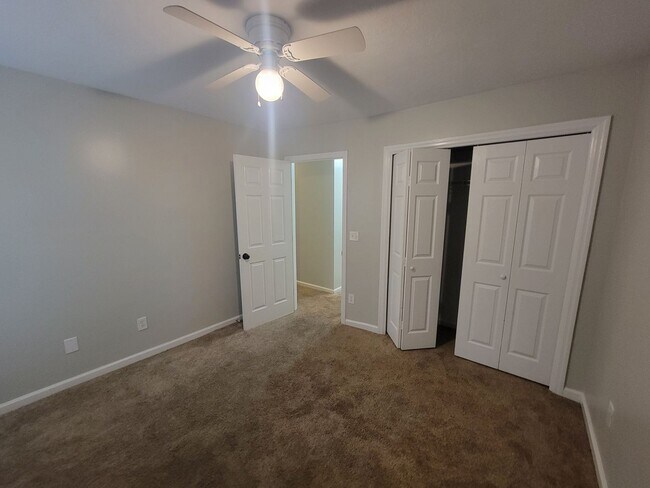 Building Photo - Creek Bend - Columbia County