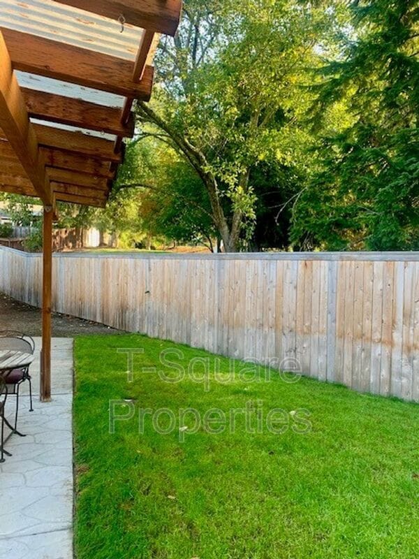 Building Photo - 18114 145th Pl NE