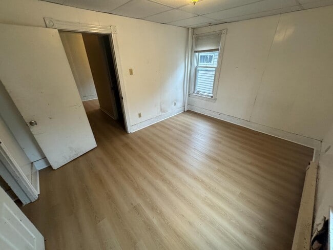 Building Photo - 379 E 3rd St