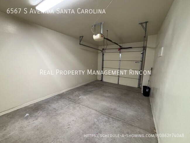 Building Photo - 6567 S Avenida Santa Carolina