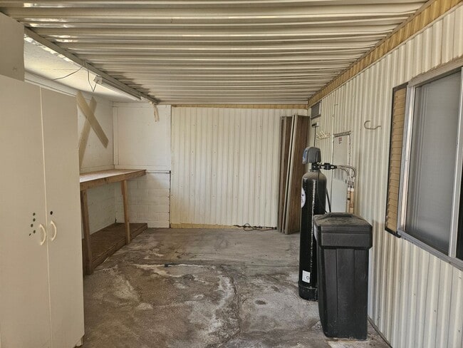Building Photo - 1435 Trane Rd