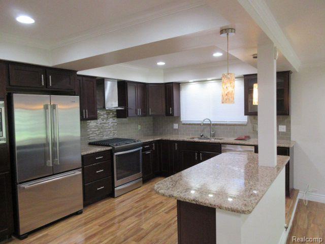 Building Photo - 19960 Hickory Leaf St