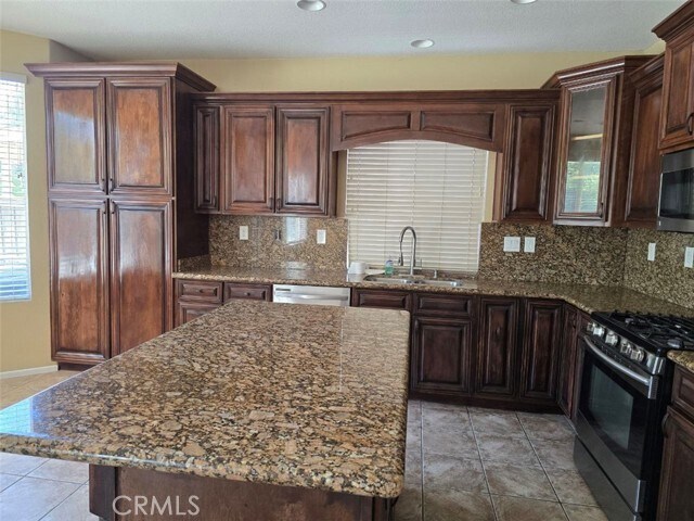 Building Photo - 27513 Stanford Dr