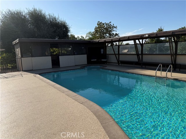 Building Photo - 3590 Buchanan St