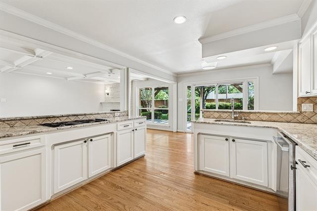 Building Photo - 5834 Melshire Dr