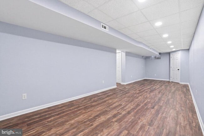 Building Photo - 468 Berkshire Dr