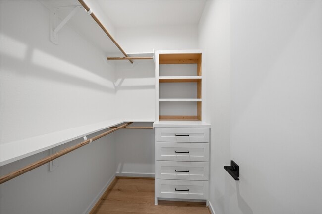 Building Photo - 1408 Enid St