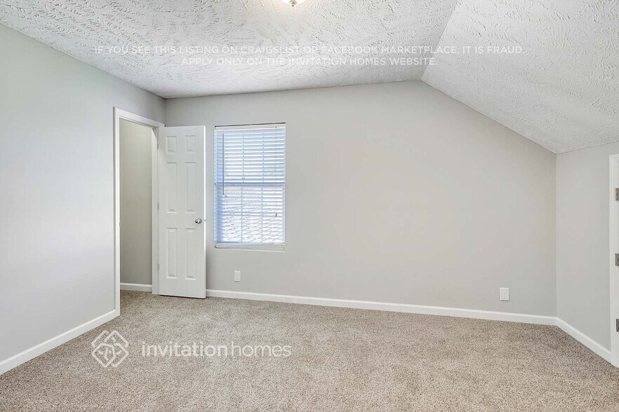 Building Photo - 5038 Nina Marie Ave