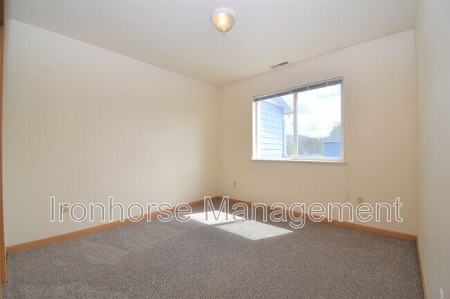 Building Photo - 2460 Wheeler Dr